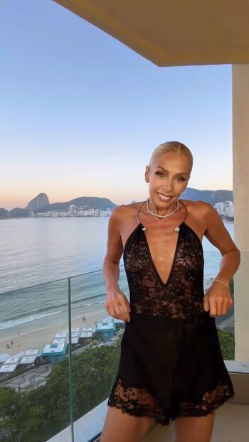 Full leaked Adriane galisteu private onlyfans photo