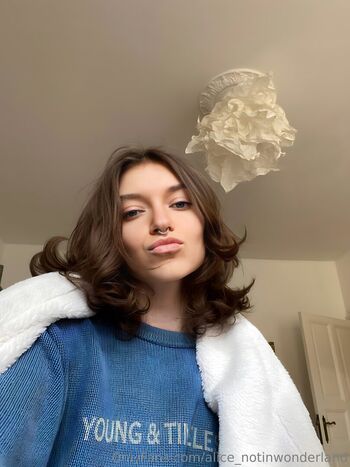 alice_notinwonderland