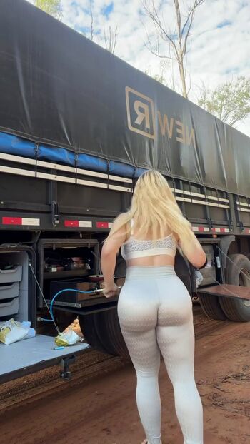 Full leaked Aline fuchter ouriques private onlyfans photo