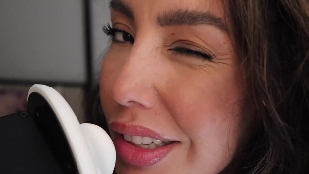 All Bella ASMR
