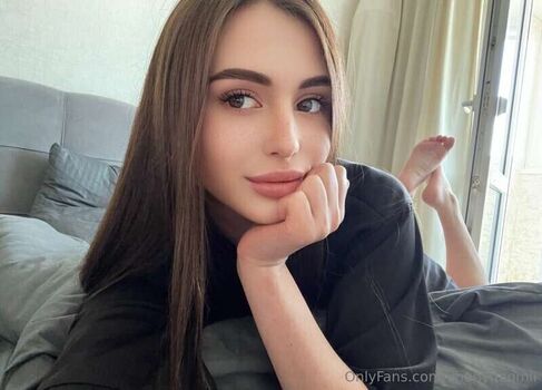 Full leaked Smileydani/ private onlyfans photo