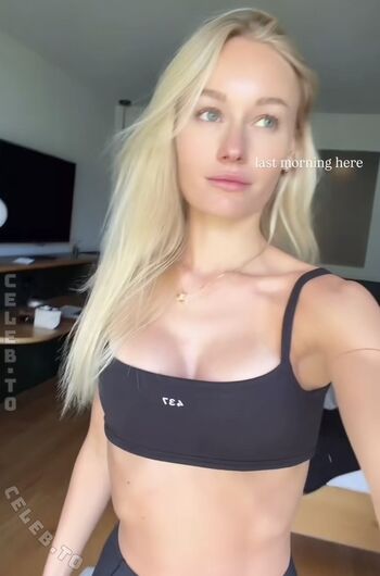 Full leaked Annaauroraegger private onlyfans photo