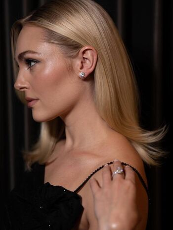 Full leaked Annasophia robb private onlyfans photo