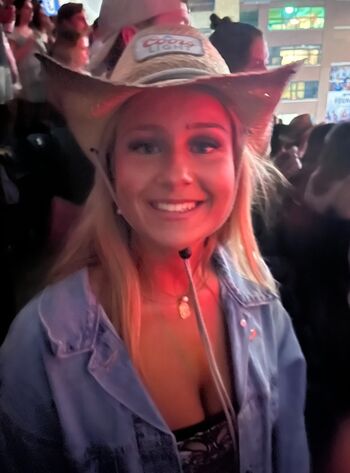 Full leaked Angel policarpova/ private onlyfans photo