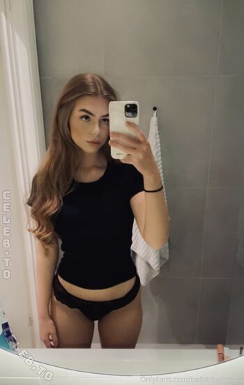 Full leaked Belle bunny private onlyfans photo