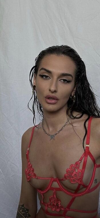 Full leaked Big brother girls private onlyfans photo