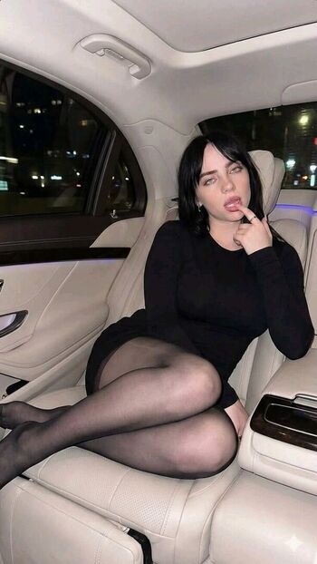Full leaked Billie eilish fake private onlyfans photo