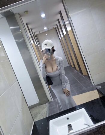 Full leaked Denims/ private onlyfans photo