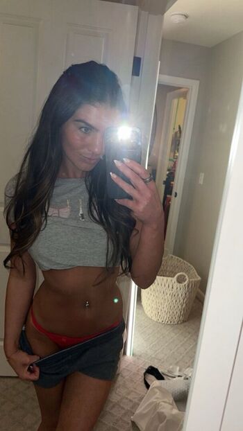Carlie Jo
