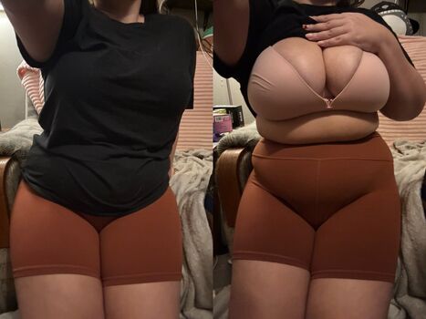 Full leaked Arianaextra/ private onlyfans photo