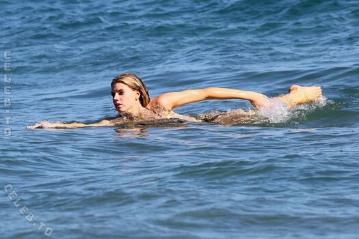 Full leaked Charlotte mckinney  page private onlyfans photo