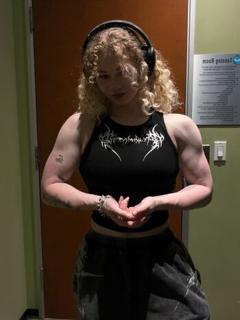 Full leaked Chloethehokage private onlyfans photo