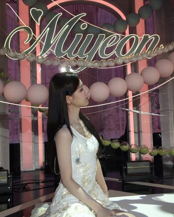 Cho Mi-yeon (Miyeon) - i-dle [(G)I-dle]