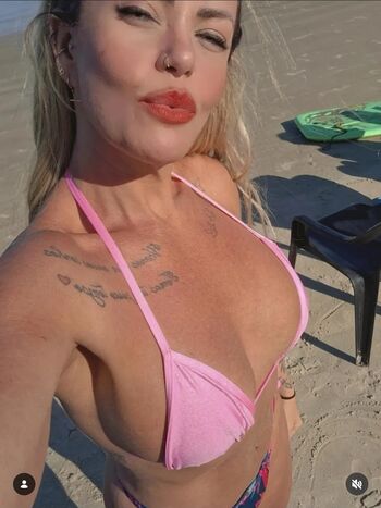 Full leaked Correbonfim private onlyfans photo