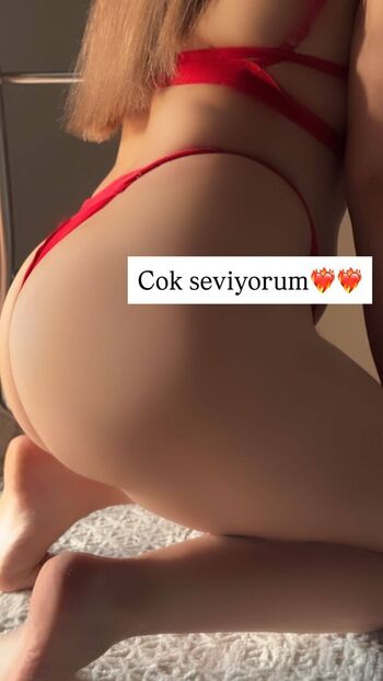 Full leaked Elif karaarslan private onlyfans photo