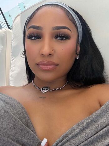 Full leaked Ella bandz private onlyfans photo