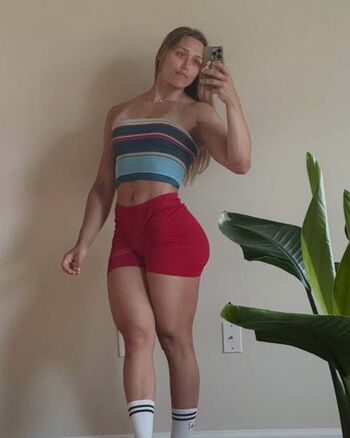 Full leaked Ellenvy private onlyfans photo