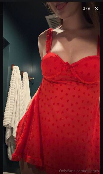Full leaked Ellie vandeel  page private onlyfans photo