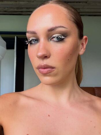 Full leaked Ellie warmbrunn page private onlyfans photo