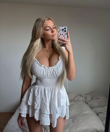 Full leaked Crazyxbody / private onlyfans photo
