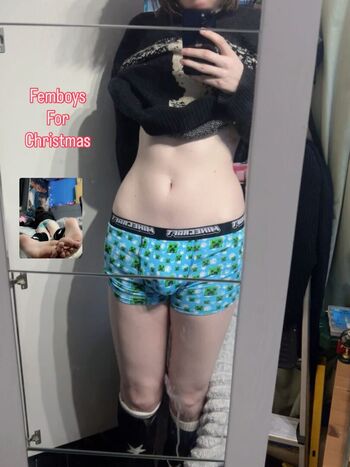 Femboy_4uu