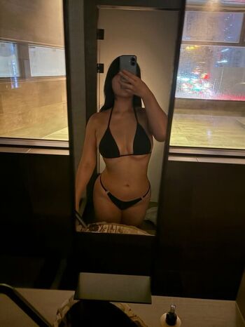 Full leaked Ggubbu private onlyfans photo