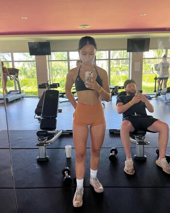 Full leaked Honeylawrie private onlyfans photo