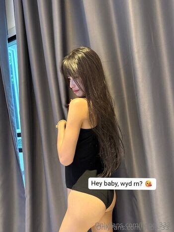 Full leaked Sakshi pandey/ private onlyfans photo