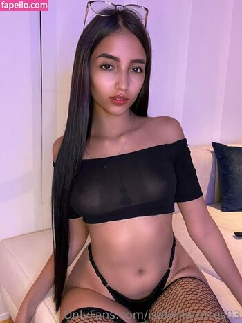 Isabellatorres03