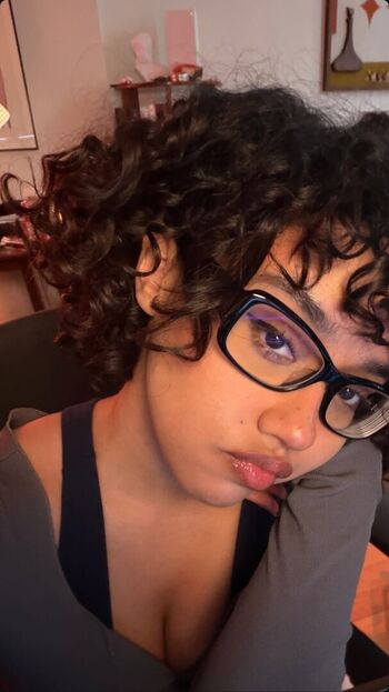 Full leaked Itsqueennovaa private onlyfans photo