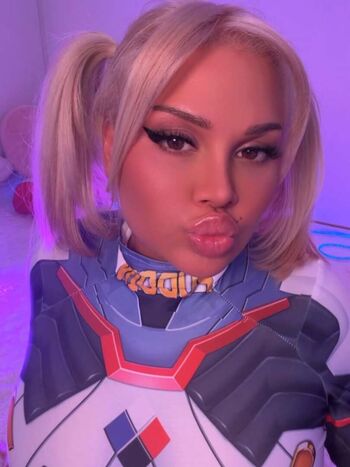 Full leaked Ivysky private onlyfans photo