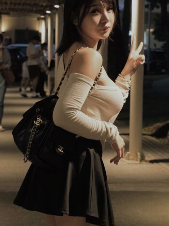 Full leaked Ivyyvon private onlyfans photo