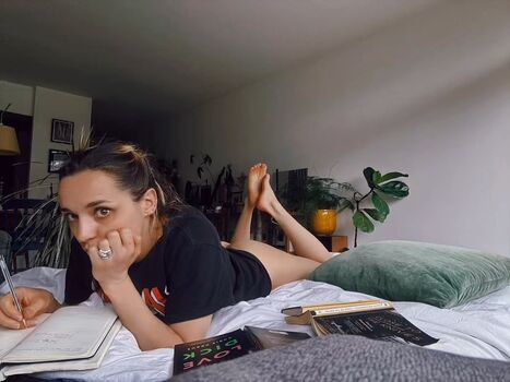 Full leaked Jehnny beth private onlyfans photo