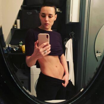 Full leaked Jehnny beth private onlyfans photo