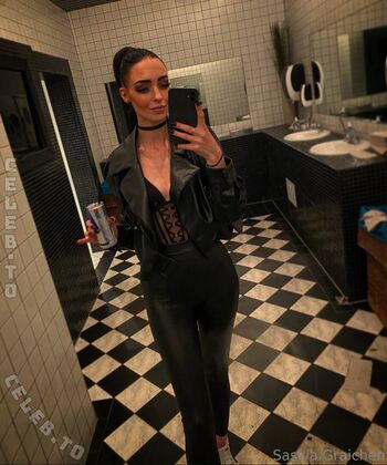 Full leaked Joleen private onlyfans photo