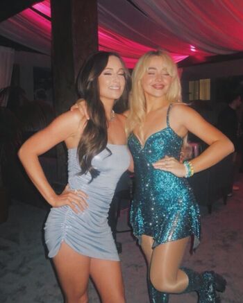 Full leaked Kacey musgraves private onlyfans photo