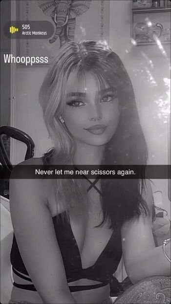 Full leaked Lexxifoxfree/ private onlyfans photo