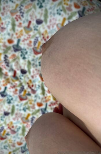 Full leaked Kasiedilla private onlyfans photo