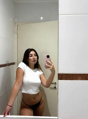 Full leaked Kayleeenxxoxo private onlyfans photo