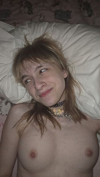 Khalie The Flowergirl