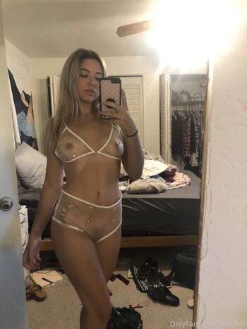 Full leaked Kickeep private onlyfans photo
