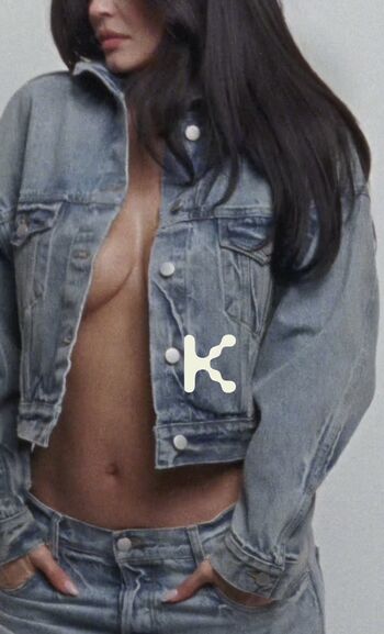 Full leaked Kylie jenner private onlyfans photo