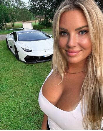 Full leaked Lambojezzica private onlyfans photo