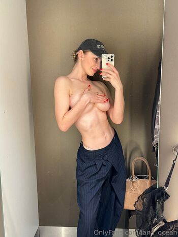 lana_ocean