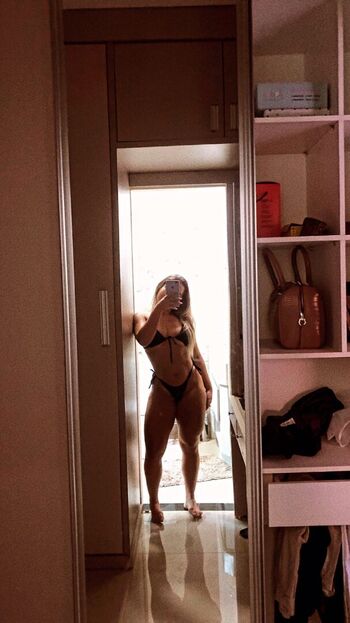 Full leaked Lara leticia page private onlyfans photo