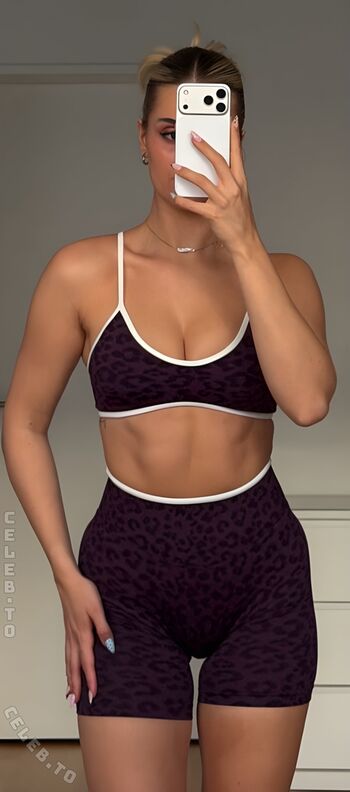 Laura Michelle