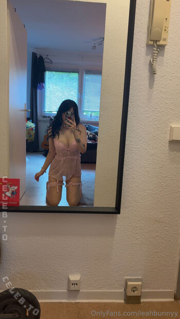 Full leaked Leahbunnyy private onlyfans photo