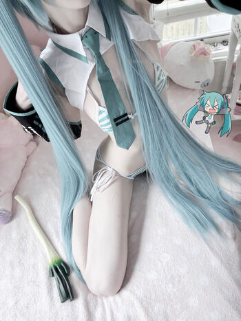 Full leaked Sweet little jj/ private onlyfans photo