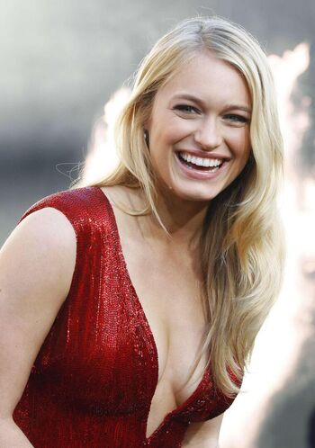 Full leaked Leven rambin page private onlyfans photo