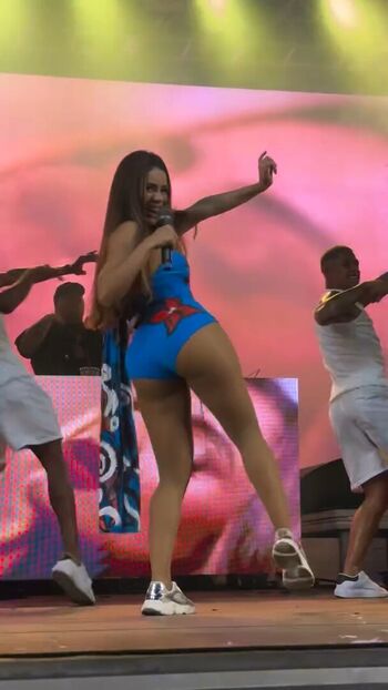 Full leaked Lemonlux/ private onlyfans photo